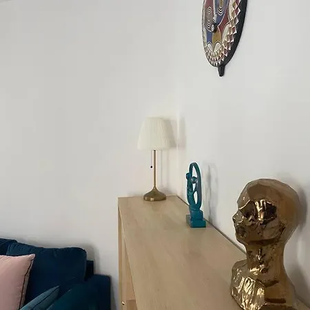Cosy A * Burdeos